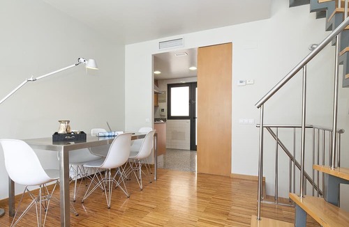 El Putget i Farro Apartment | My Space Barcelona Attic with Private Terrace in City Center for 6