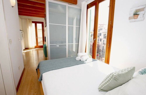La Missio Apartment | Nice Studio in Palma Centro, Bright with Balcony, Wifi, Air Conditioning