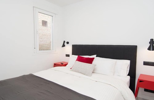 Malasana Apartment | Amazing Apartment by Kivoya in the heart of Madrid