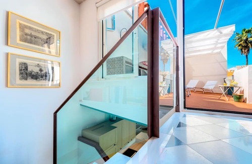 Santa Cruz Apartment | Genteel Home Casa Alcazar