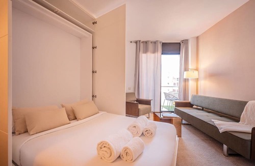 La Vila Olimpica del Poblenou Apartment | Sweett | Cosy Ciutadella