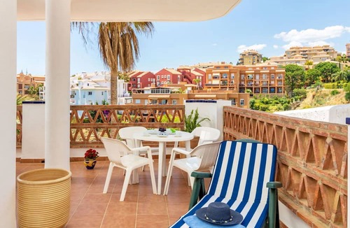 Mijas Apartment | Beautiful apartment for 4 guests with A/C, WIFI, pool, TV and terrace