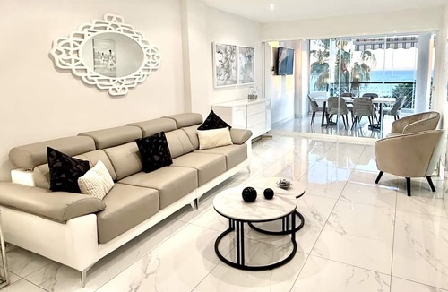 Sitio de Calahonda Apartment | MI CAPRICHO 12 BEACHFRONT APARTMENT