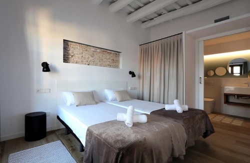 El Raval Apartment | CLASSBEDROOM PORT RAMBLAS 2