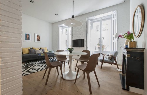 Centro Apartment | Luxury Aprt. Trendy Chueca, Madrid Center, Walk to Museums, Plazas and Gran Via