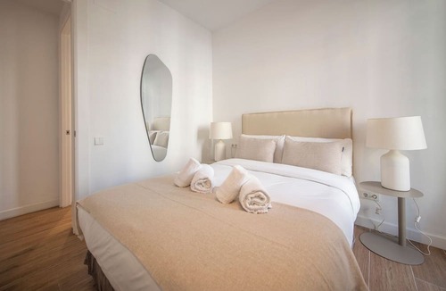 Sant Gervasi Apartment | 4 Bedroom Apartment Uptown Barcelona You Stylish