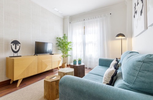 Ensanche Centro Apartment | Alameda XI Boutique Apartment