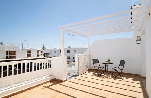 Playa Honda Apartment | Holiday Apartment 'Casita Sabrina, Seaview Terrace' with Private Terrace and Wi-Fi