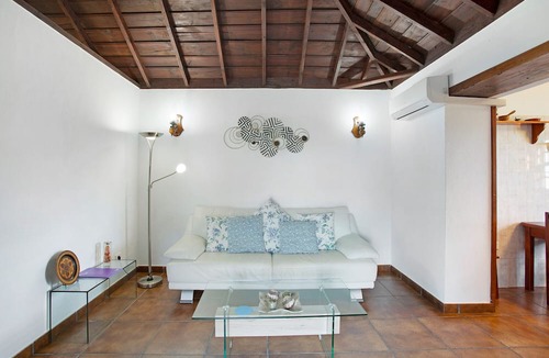 Tijarafe House | Holiday Home 'El Lomito' with Sea View, Wi-Fi and Air Conditioning