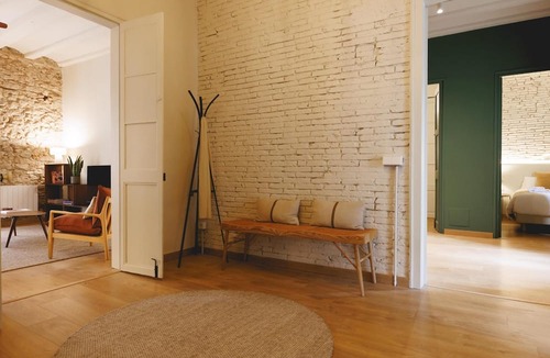 Barri Vell Apartment | Bravissimo Estudi Verd; Spacious 3-bedroom apartment in the Historic Centre