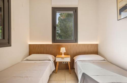 Bonmont Terres Noves House | Bonmont Residences vistas al mar piscina y port aventura