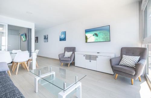 Benidorm Apartment | Santa Margarita Deluxe 14-C Levante Beach