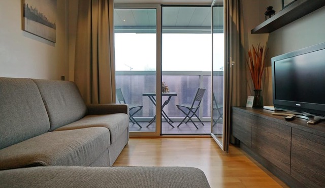 Apartment in front of Fira Gran Via