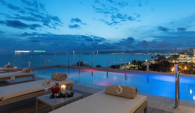 Pure Salt Residences