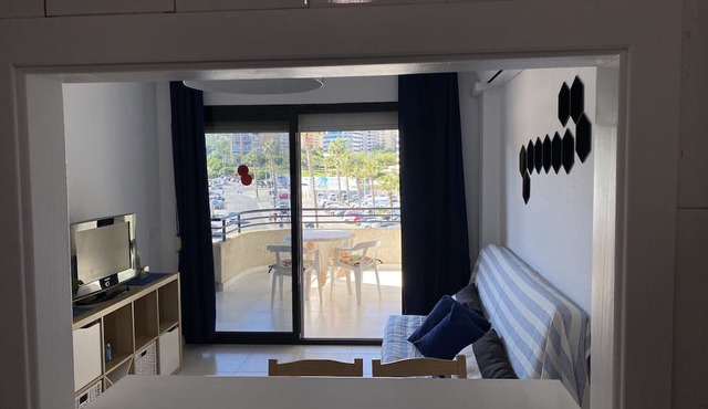 A28 - On the beach front and a big terrace