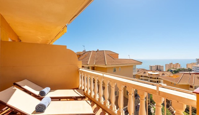 Don Juan - Rental apartment with sunny terrace in Fuengirola Carvajal