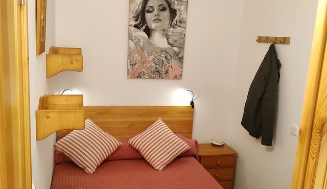 Holiday Home 'La Casa Del Pescador' with Sea Views, Wi-Fi and Air Conditioning