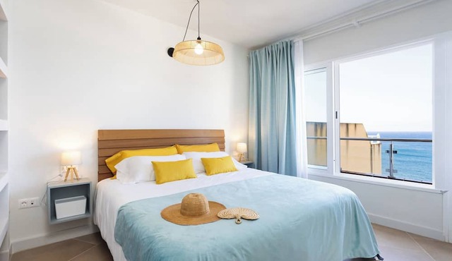 Home2Book Luminous Seaviews Apt Near The Ocean
